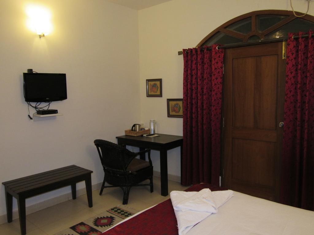 Luxtay Suites バンガロール 部屋 写真